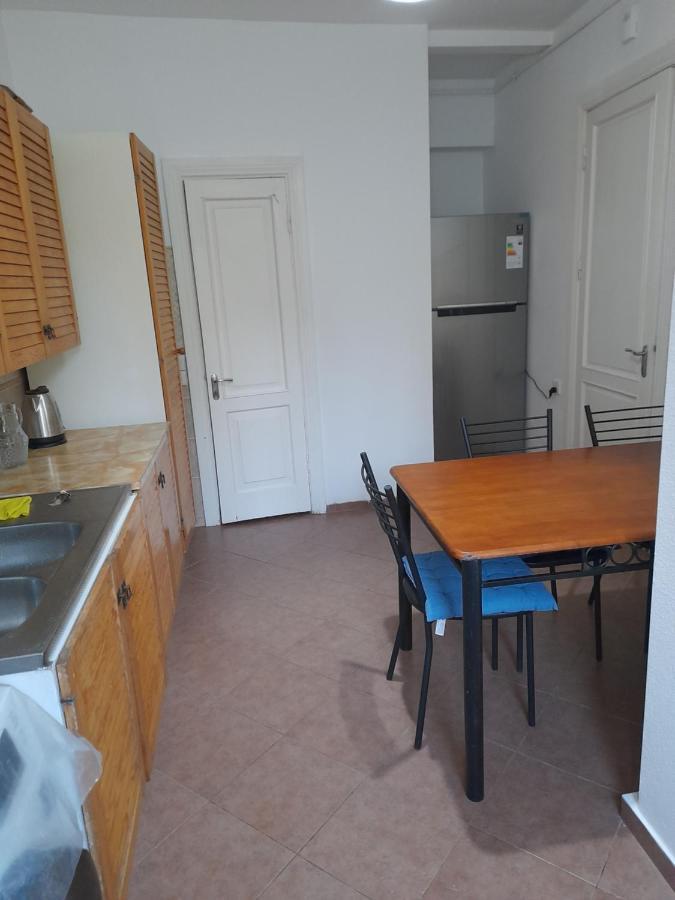 Saburtalo Apartment Тбилиси Екстериор снимка