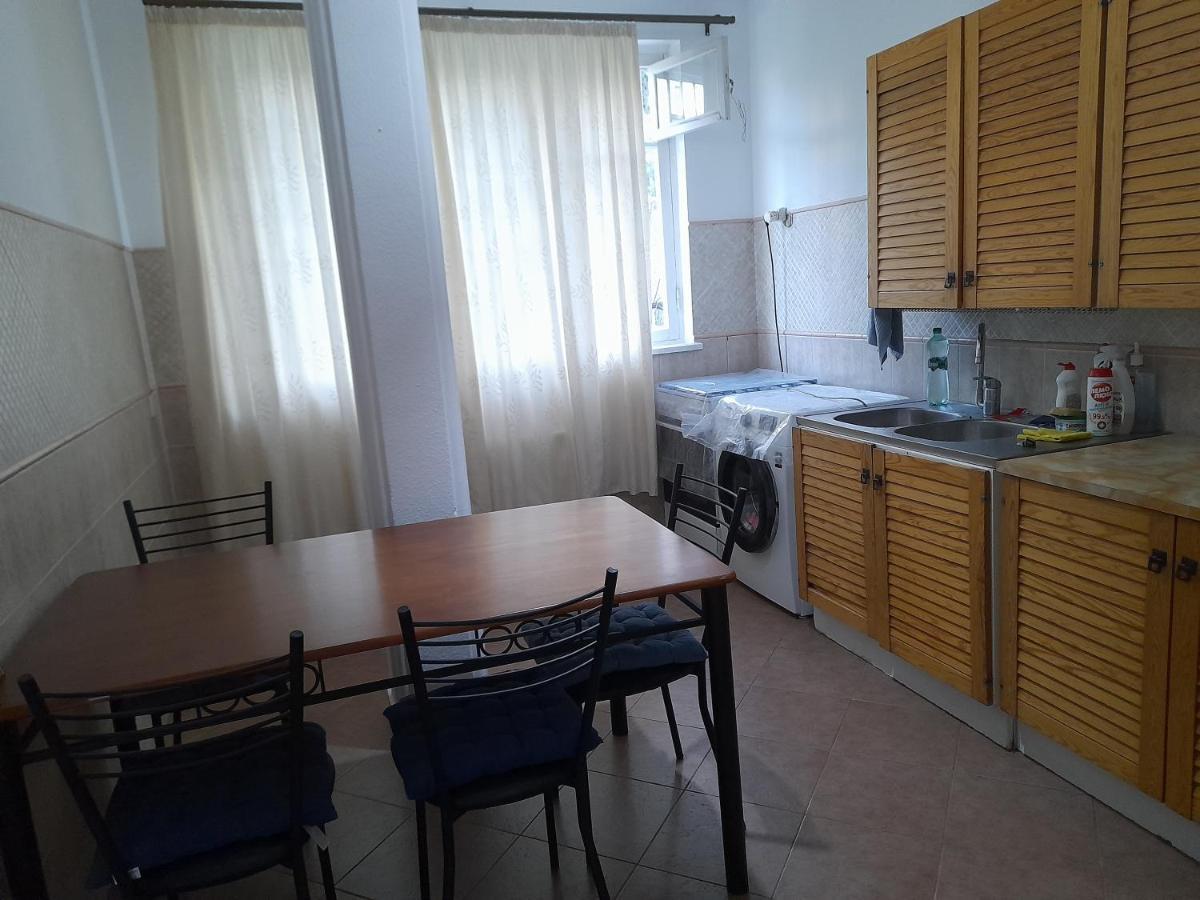 Saburtalo Apartment Тбилиси Екстериор снимка